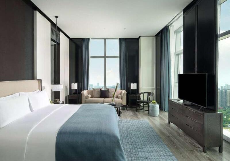 هتل Sofitel Foshan Shunde   Free Shuttle Bus During Canton Fair