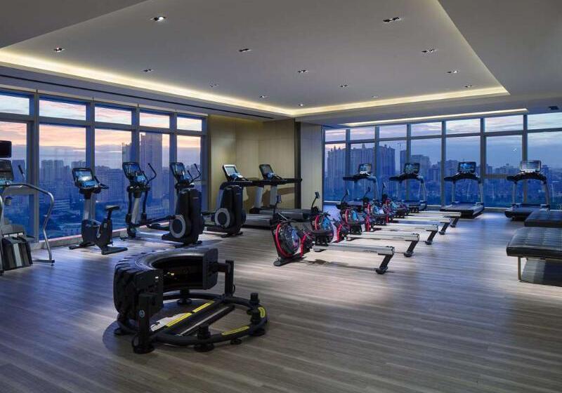 هتل Sofitel Foshan Shunde   Free Shuttle Bus During Canton Fair