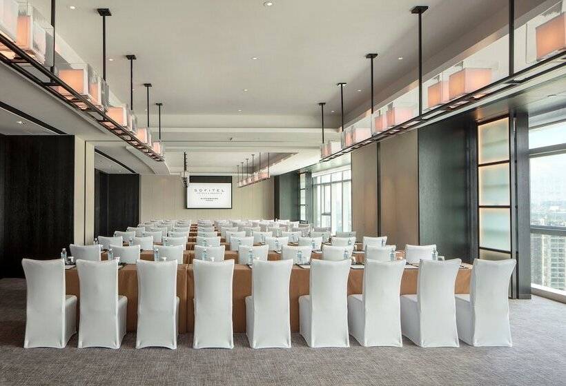 هتل Sofitel Foshan Shunde   Free Shuttle Bus During Canton Fair