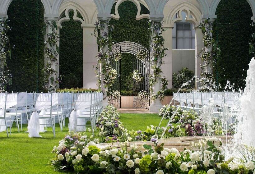 هتل Sofitel Foshan Shunde   Free Shuttle Bus During Canton Fair