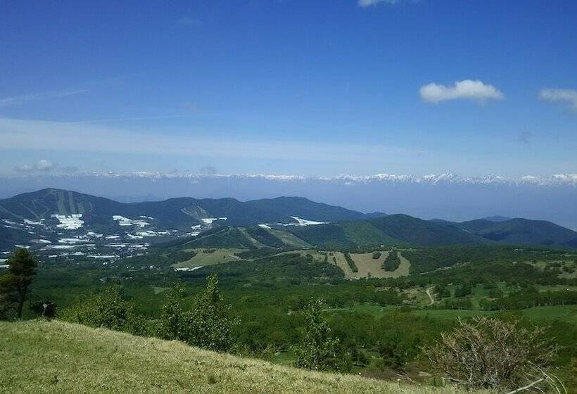 בית מלון כפרי Sugadaira Lodge Alice