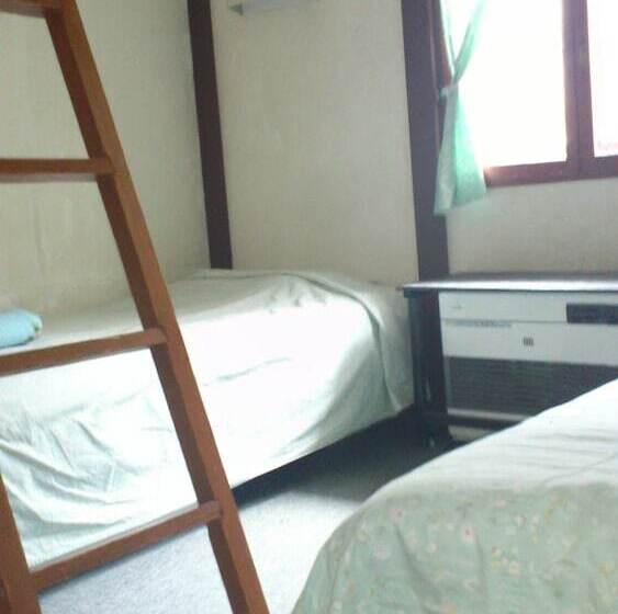 בית מלון כפרי Sugadaira Lodge Alice