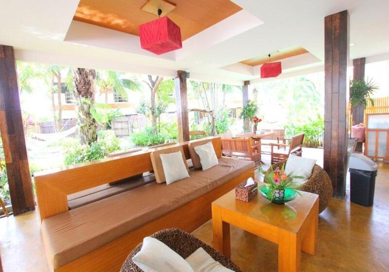 ホテル The Hideaway Resort