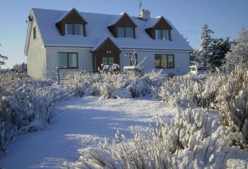 בית מלון כפרי The Lovecroft Guest House