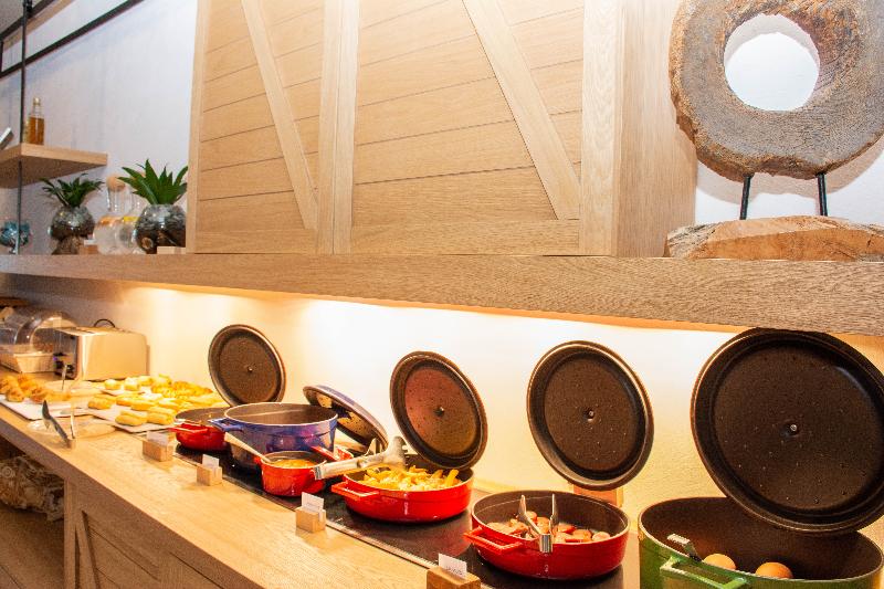 Отель Yianna Caravel Suites By Checkin Adults Only