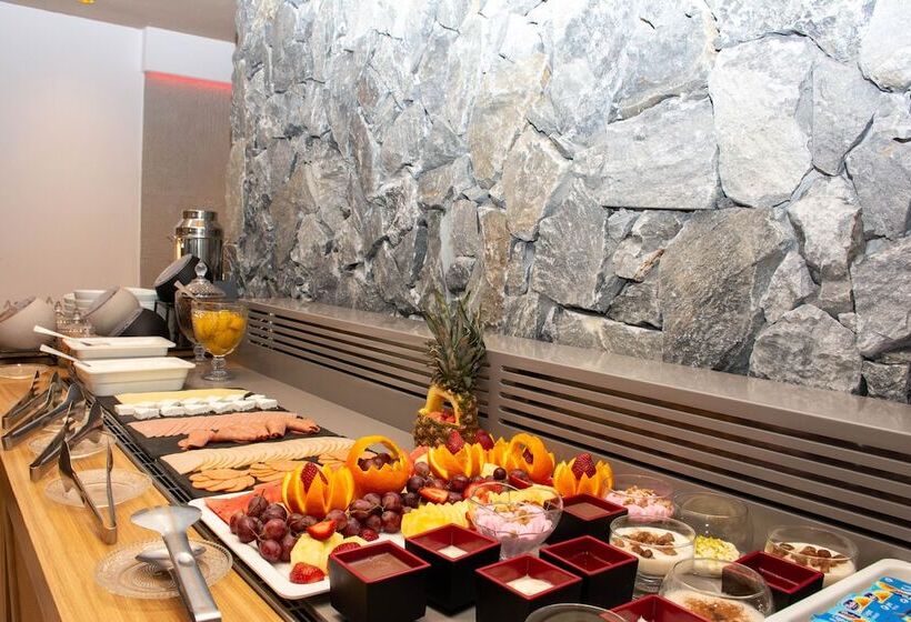 Отель Yianna Caravel Suites By Checkin Adults Only