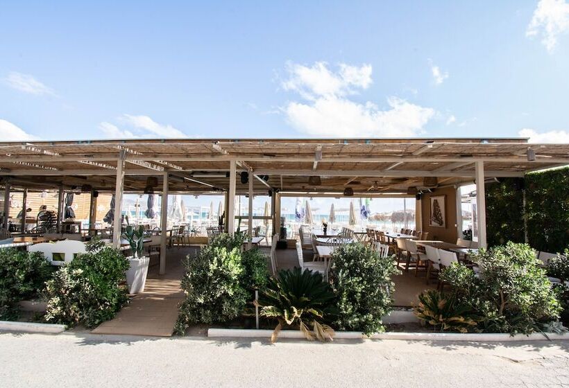 Отель Yianna Caravel Suites By Checkin Adults Only