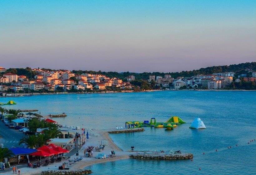 Luxury Apartments Villa Tea