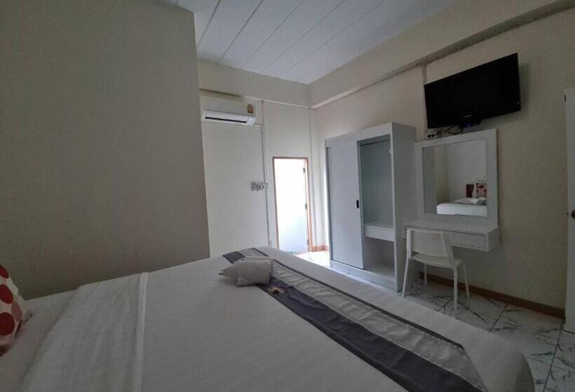 פנסיון 88 Backpackers Hua Hin