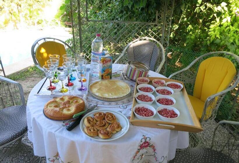 پانسیون Dar El Yasmine Tunis