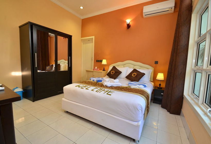 پانسیون Gunbaru Inn