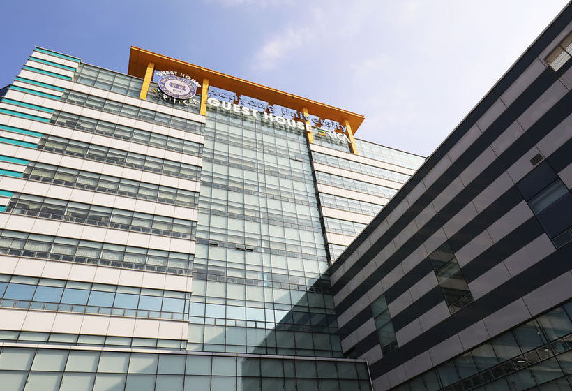 פנסיון Erica Guesthouse