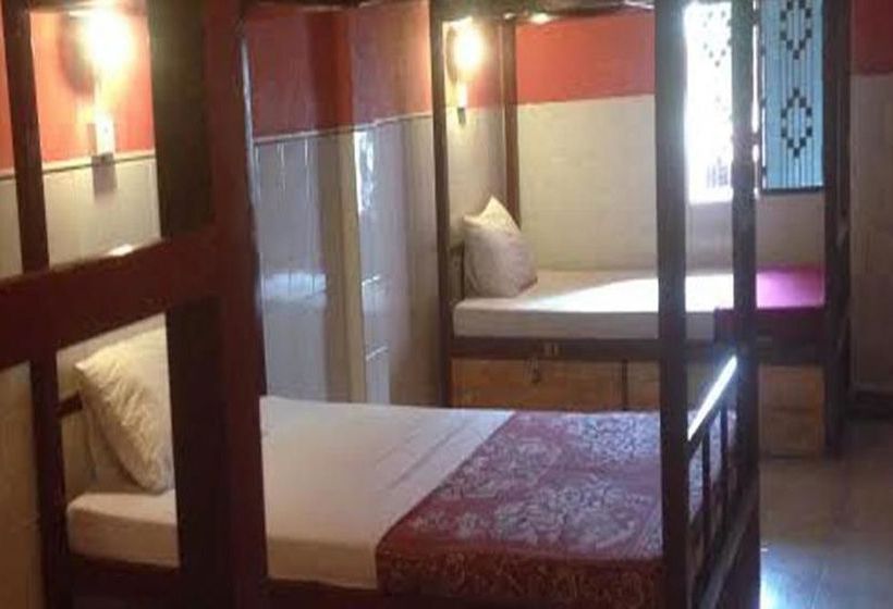 פנסיון Longlin Guesthouse