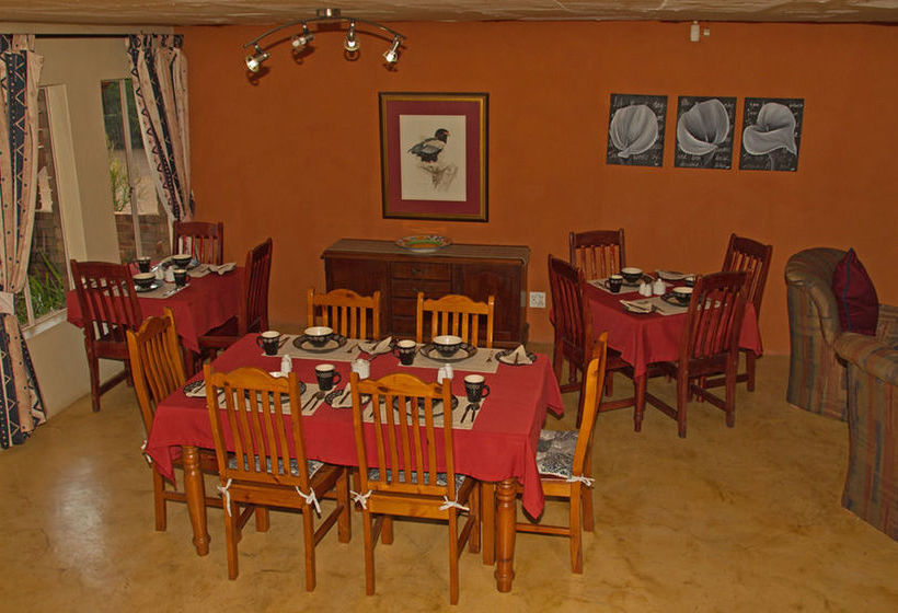 بنسيون Ngena Guest House