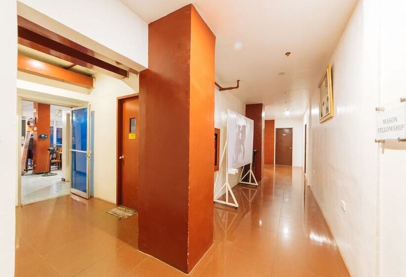 ペンション Reddoorz @ Rosario Street Bacolod