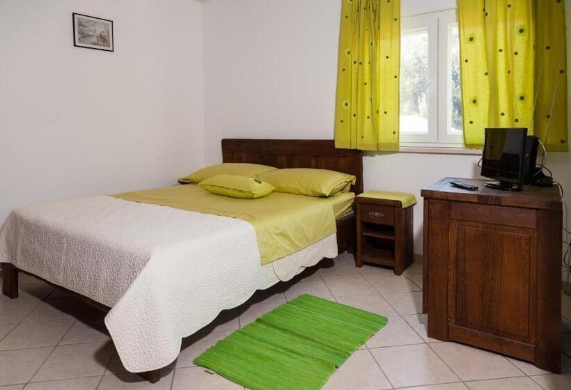 پانسیون Rooms Vesna