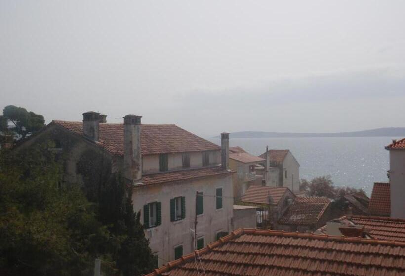 پانسیون Rooms Vesna