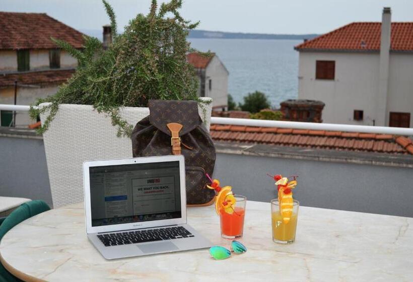 پانسیون Rooms Vesna