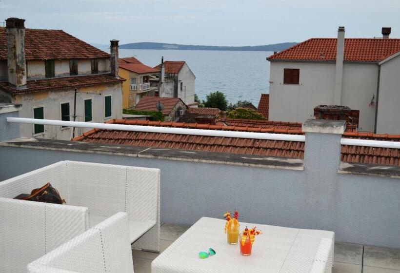 پانسیون Rooms Vesna