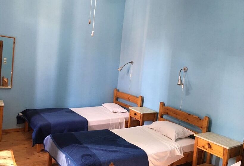 פנסיון Stelios Studios