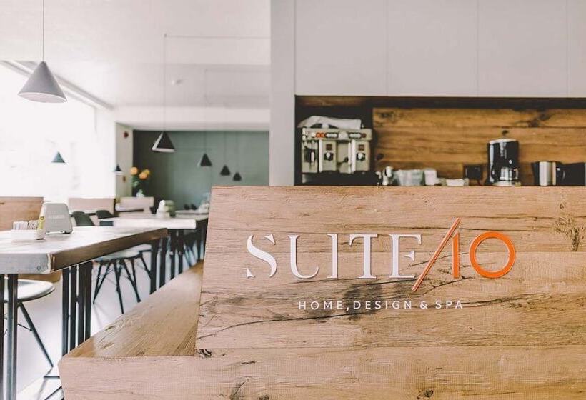 פנסיון Suite 10 Home Design & Spa