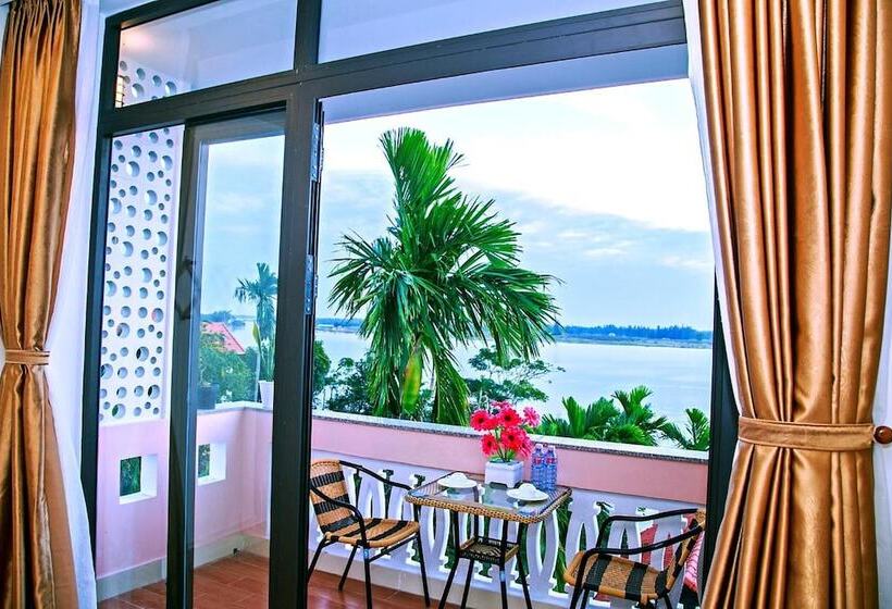 پانسیون Thu Bon Riverside Homestay