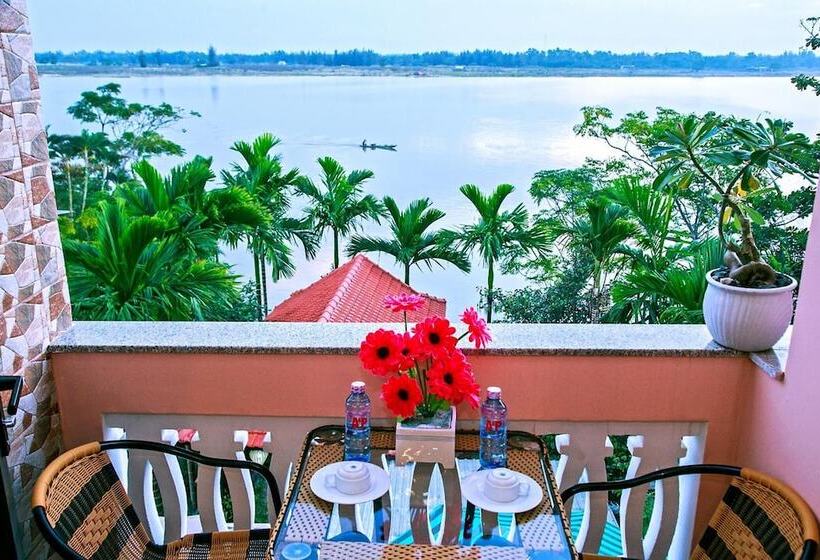 پانسیون Thu Bon Riverside Homestay