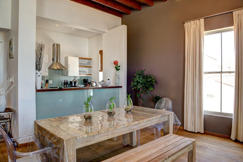 Santa Maria Beach House And Spa