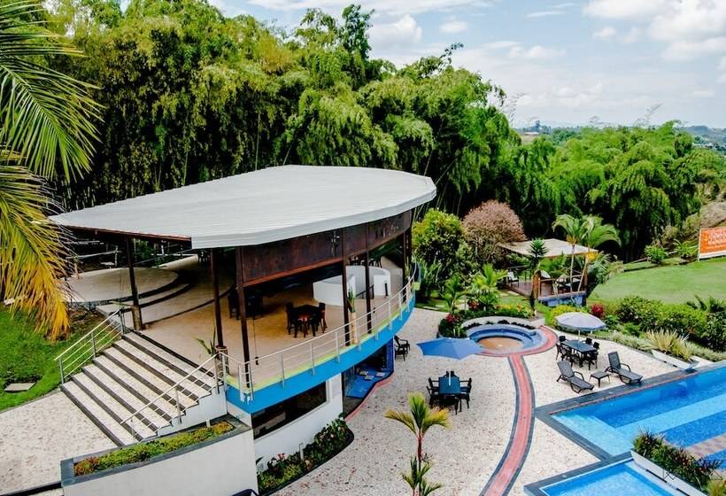 Santo Bambu Hotel Campestre