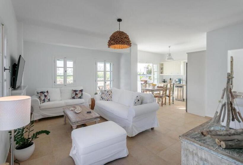 Seaside Naxos • Holiday Villas