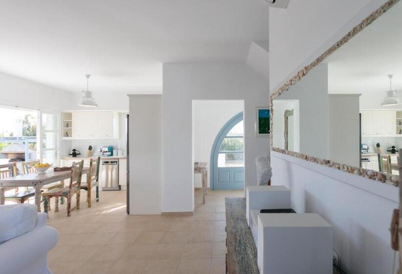 Seaside Naxos • Holiday Villas