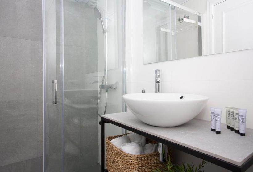 Singularstays Mercado Central