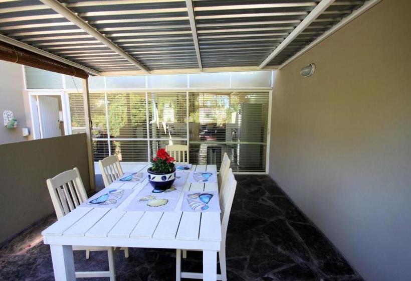 Stay2live Monument Park