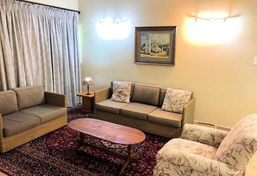 Stay2live Monument Park