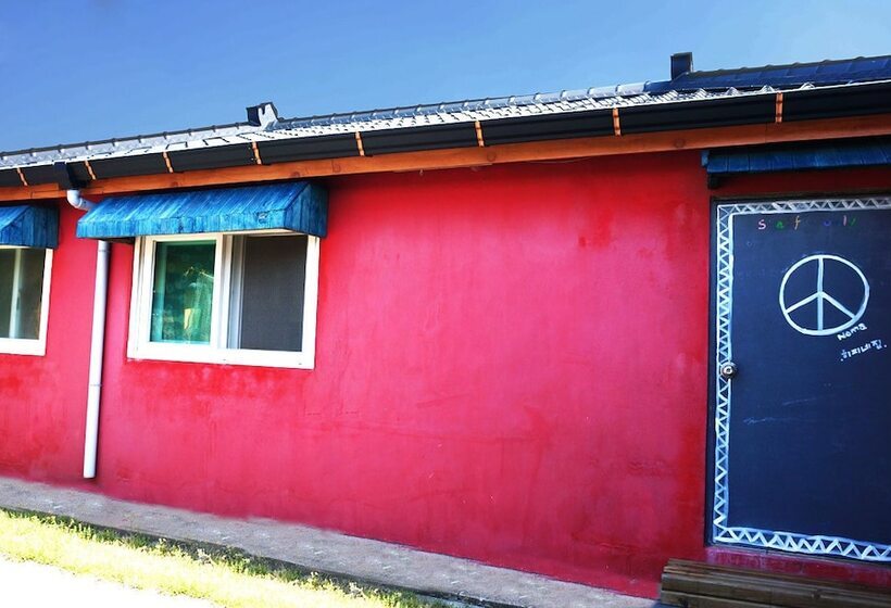 Unnie Guesthouse   Hostel