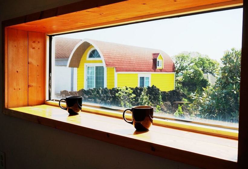 Unnie Guesthouse   Hostel