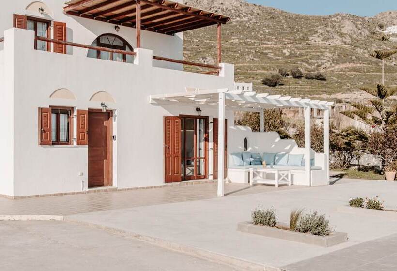 Villa Of Roses In Naxos   Private Villa With Pool