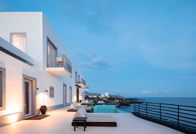 White Exclusive Suites & Villas