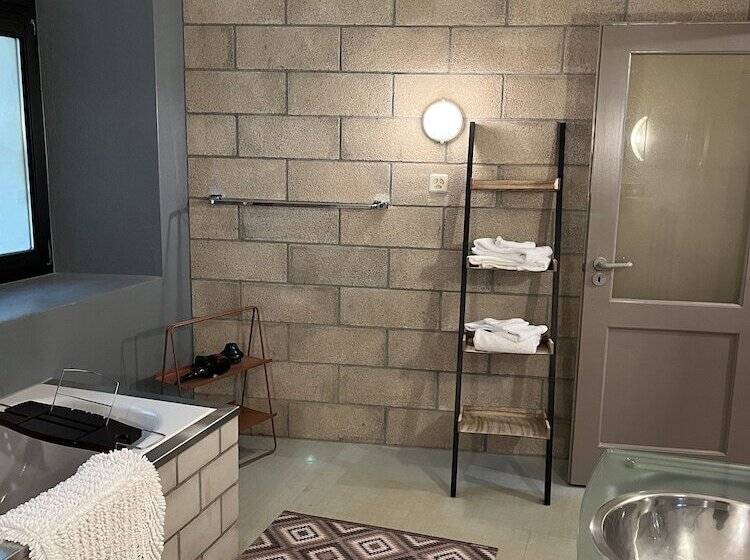 בית מלון כפרי Albergo Diffuso