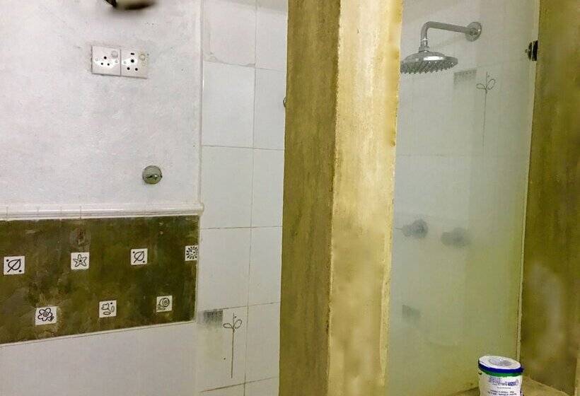 فندق Club Lespri