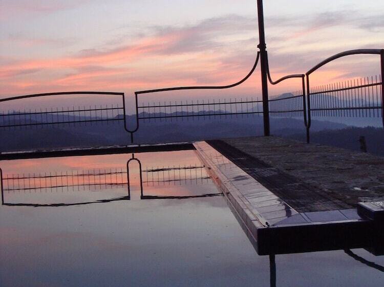 فندق Club Lespri