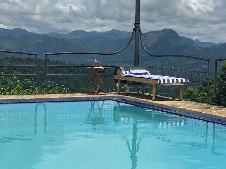 فندق Club Lespri