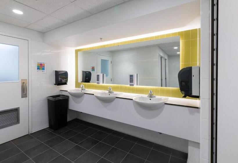 旅馆 Dalhousie University Accommodations