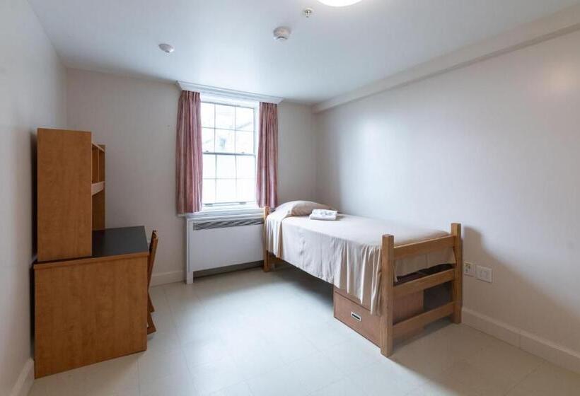 旅馆 Dalhousie University Accommodations