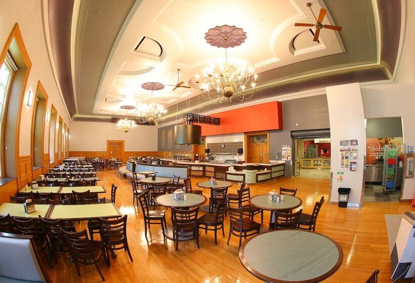 旅馆 Dalhousie University Accommodations