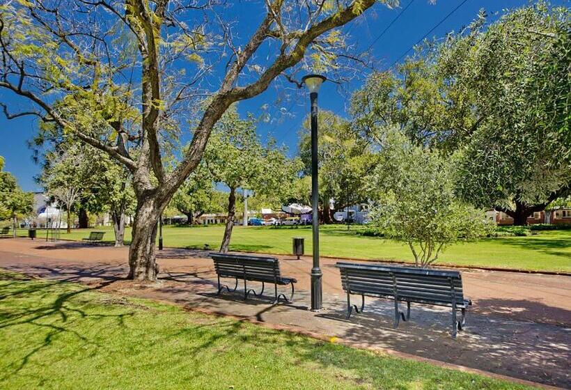 هاستل Myozexp Palmerston Lodge