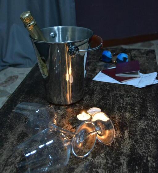 ベッドアンドブレックファースト Affittacamere La Giara