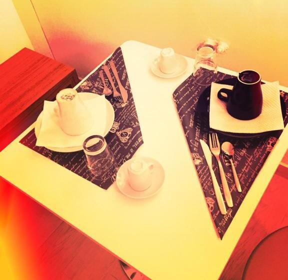 ベッドアンドブレックファースト Affittacamere La Giara