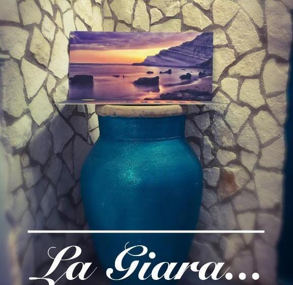 ベッドアンドブレックファースト Affittacamere La Giara