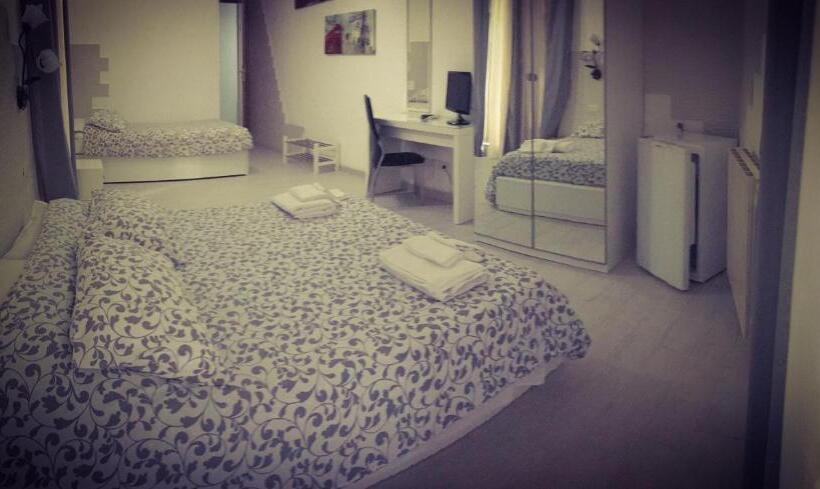 تختخواب و صبحانه Affittacamere La Giara